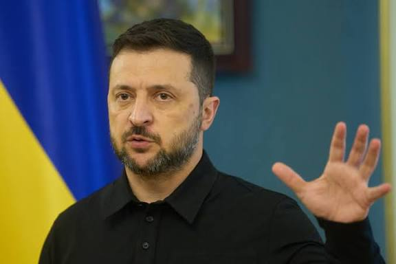 Zelensky Urges EU to Approve Loan from Frozen Russian Funds to Boost Ukraine’s Defense